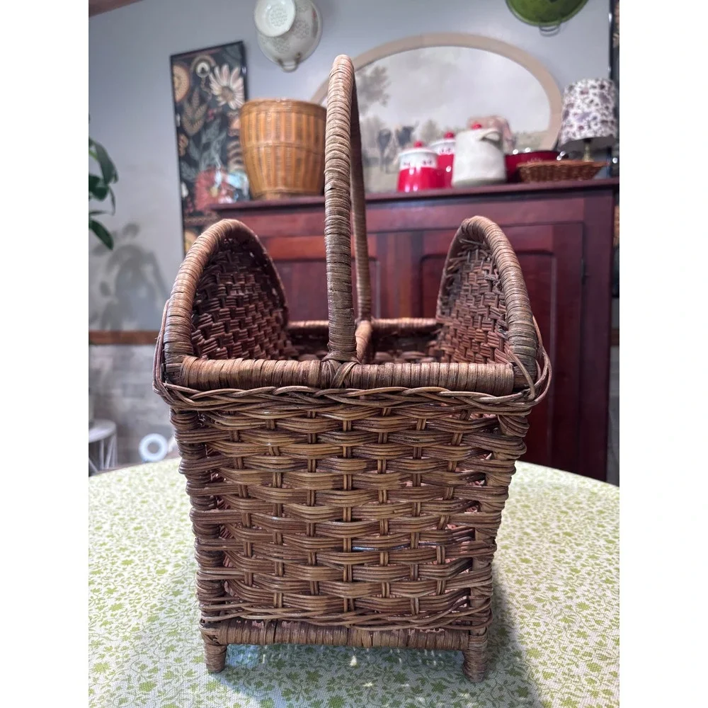 Vintage Woven Wicker Magazine Rack Basket with Handle Brown Rustic Farmhouse